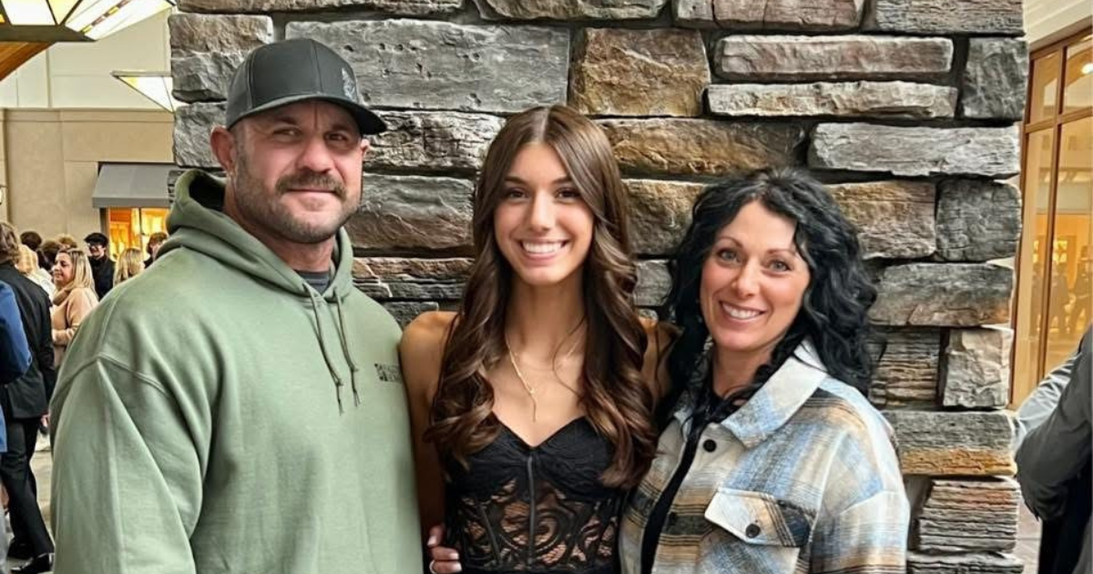 Danko Pike, daughter and wife Corri