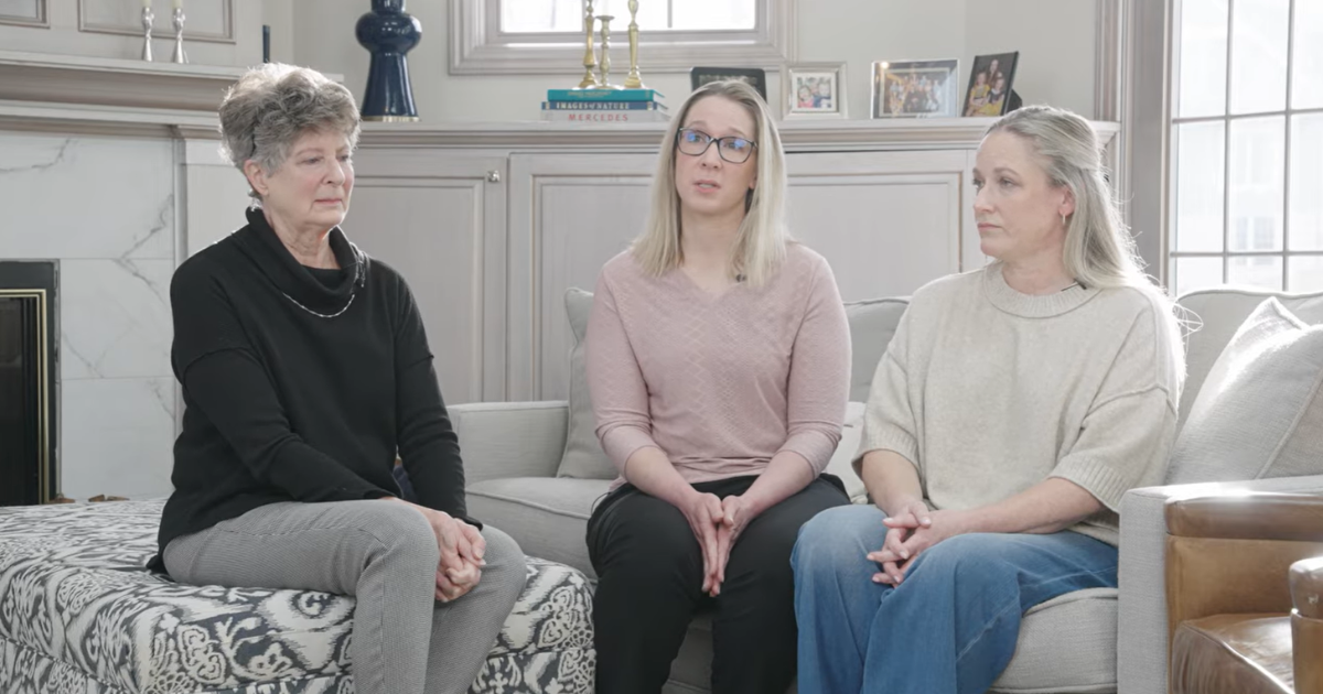 Carole Hunt, Kristen Vlasak, and Erin Thoman