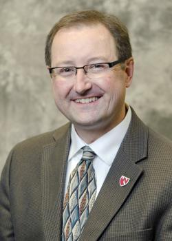 Chris Kratochvil, MD