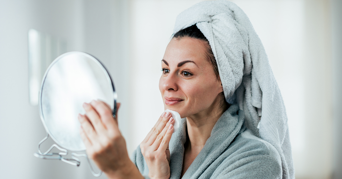 Is apple cider vinegar good for your skin and hair? A dermatologist weighs in | Nebraska Medicine Omaha, NE Is apple cider vinegar good for your skin and hair? A dermatologist weighs in | Nebraska Medicine Omaha, NE