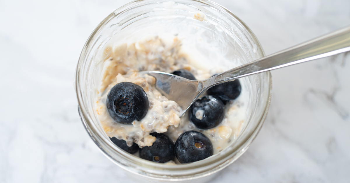 Oatmeal and blue berries