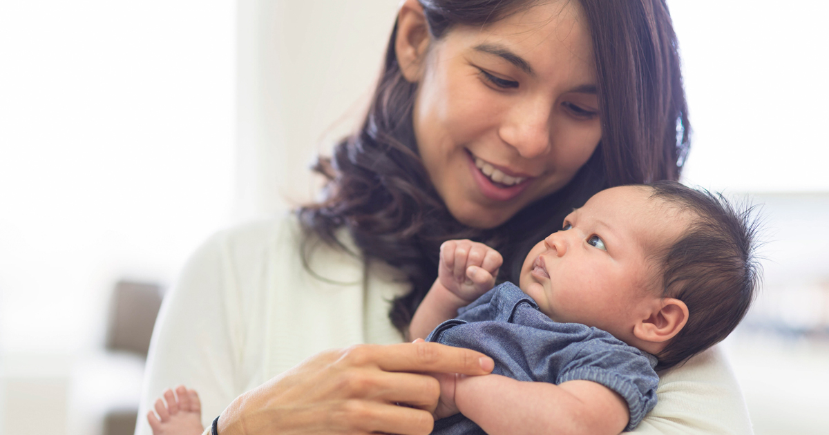 Postnatal nutritional vitamins and postpartum diet: 6 suggestions for breastfeeding moms