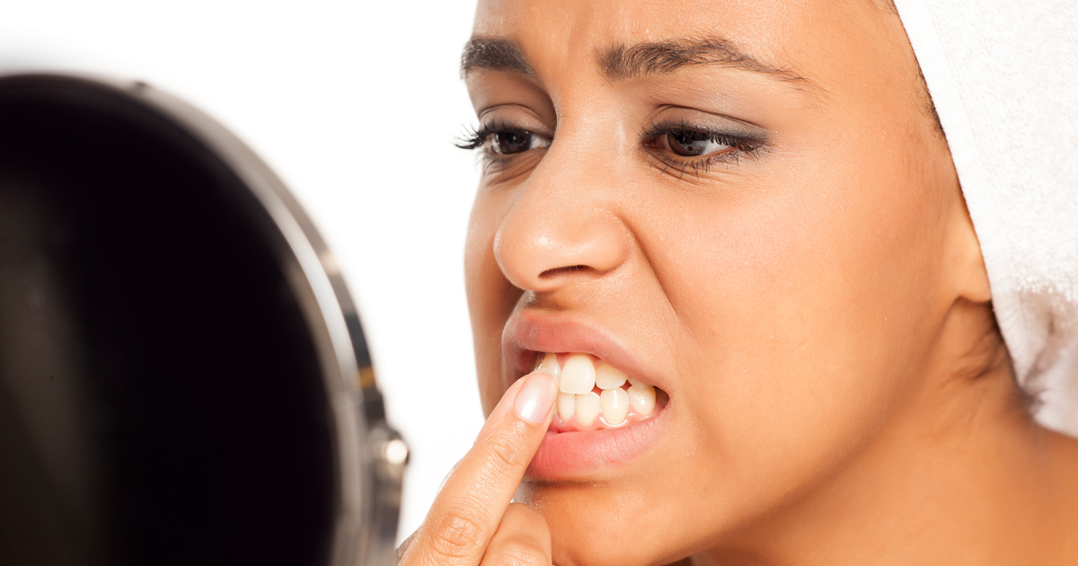 TikTok trend of whitening teeth with Mr. Clean Magic Eraser is not