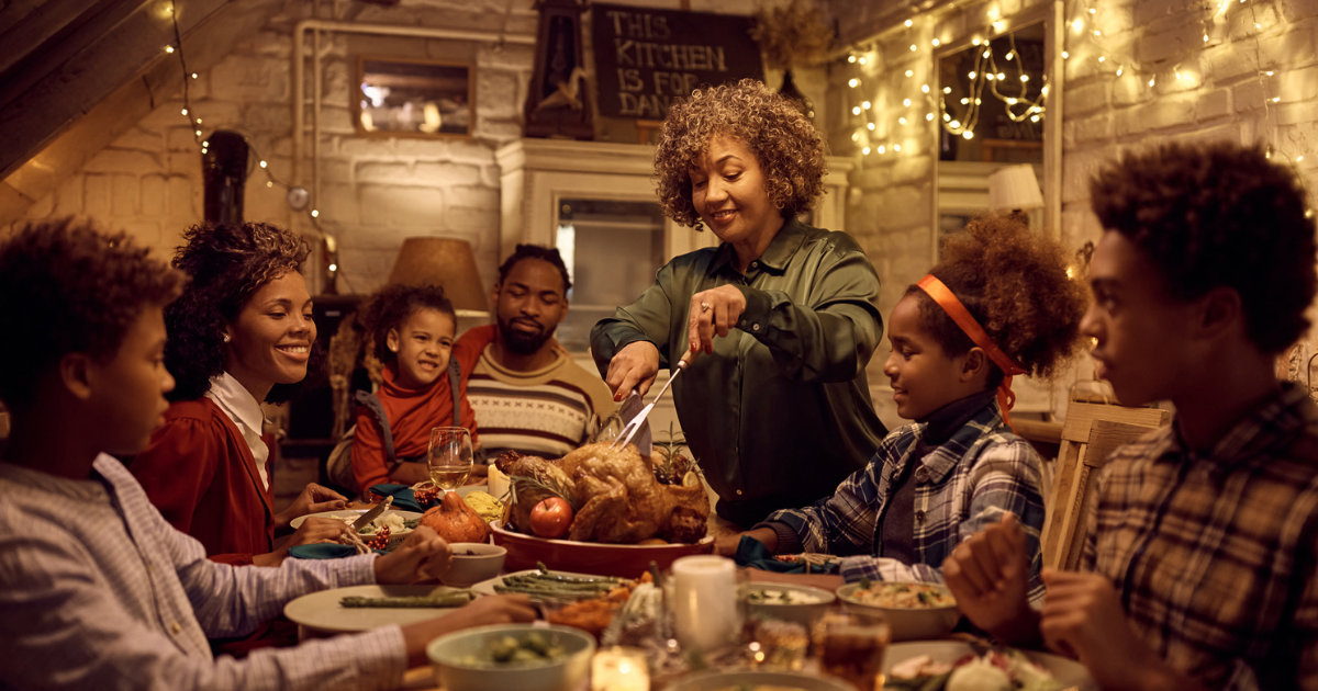 Family at Thanksgiving dinner